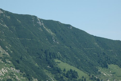 Aufstieg von dem Beginn des Kaiserbachtals über den Feldberg zum Stripsenjochhaus