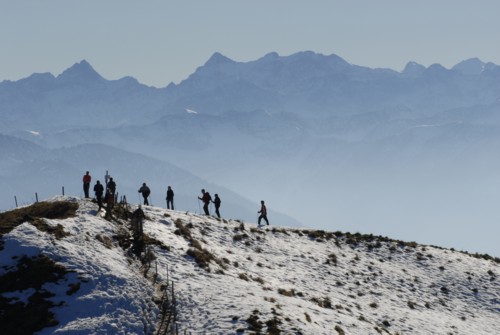 Wanderer auf dem Weg zur Seekarspitze
