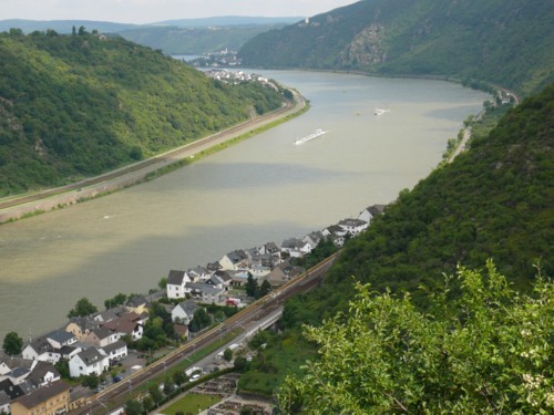 Der Rheinsteig von Kestert nach St. Goarshausen