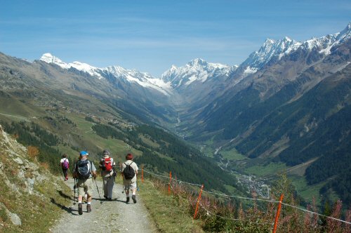 Blick auf Kippel im L&ouml;tschental