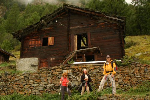 aufgelassenes Bauernhaus im Oberwallis bei T&ouml;rbel