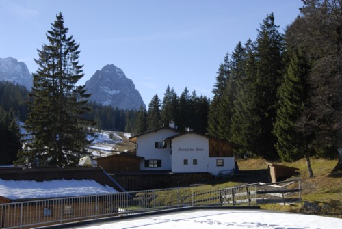 Aufstieg von Garmisch-Partenkirchen auf den Hausberg